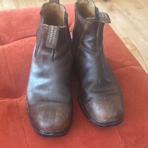 Women’s chisel toe Blundstone Brown